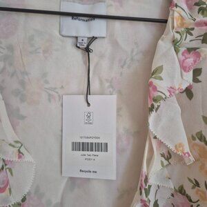 Reformation Julie Two Piece Ivory - Size 4